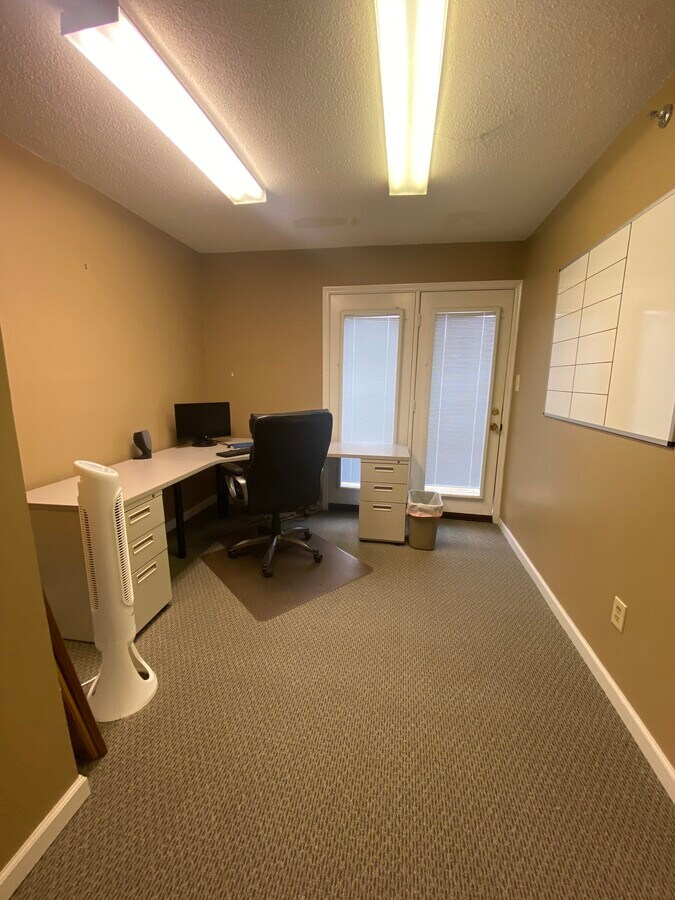 315317 E Ebenezer Rd, Knoxville, TN 37923