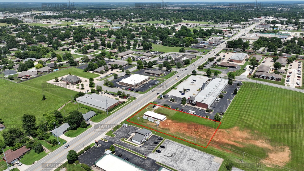 Mt Vernon St, Nixa, MO for lease - Building Photo - Image 2 of 3