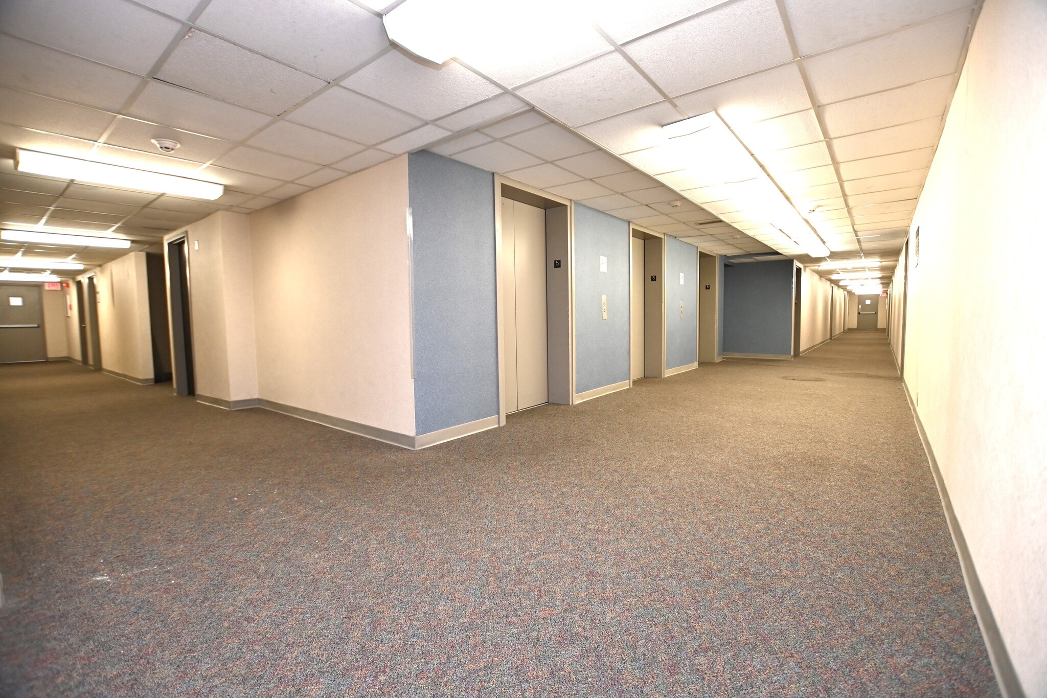 3266 N Meridian St, Indianapolis, IN for lease Lobby- Image 1 of 1