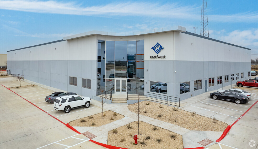 1974 Steam Way, Round Rock, TX for sale - Primary Photo - Image 1 of 1