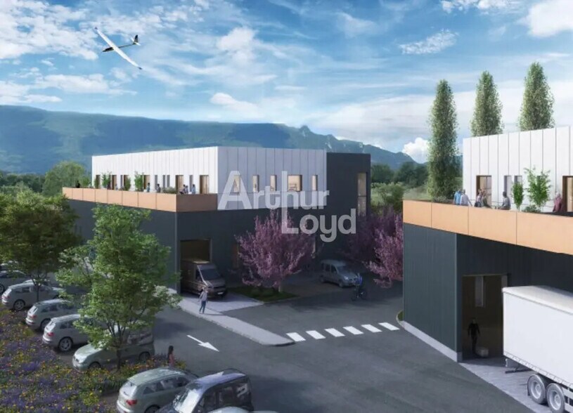 Office in Méry for lease - Building Photo - Image 3 of 5