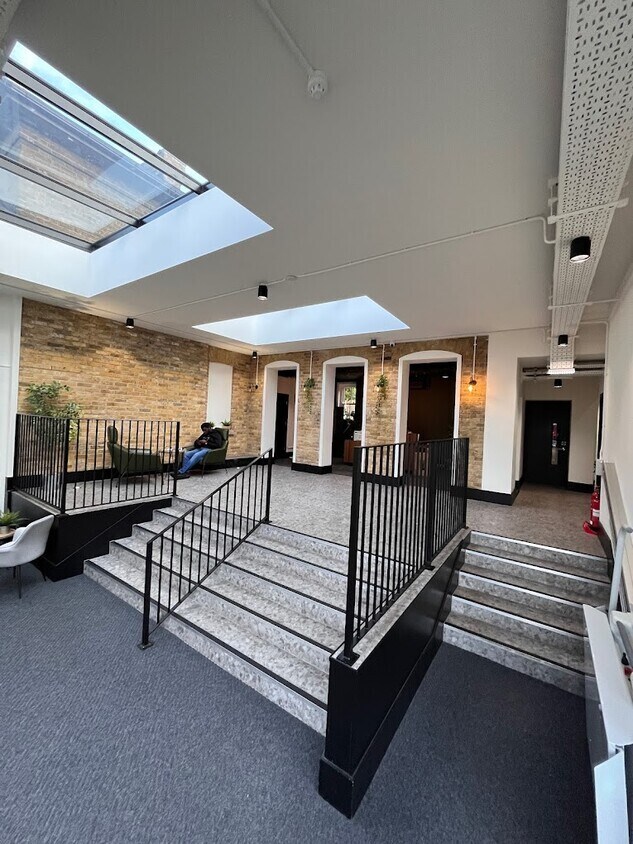 1A Highfield Rd, Dartford, KEN DA1 2JH The Hill Hub Dartford