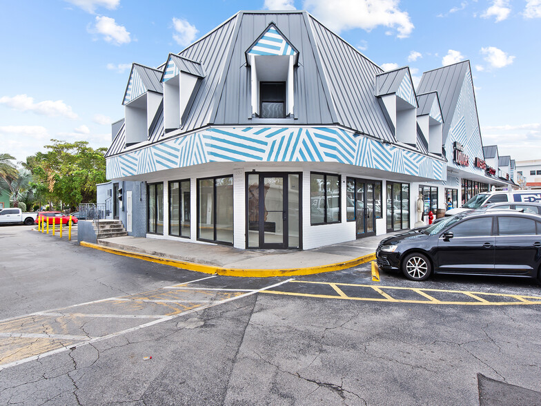 1900 E Sunrise Blvd, Fort Lauderdale, FL for lease - Building Photo - Image 1 of 11