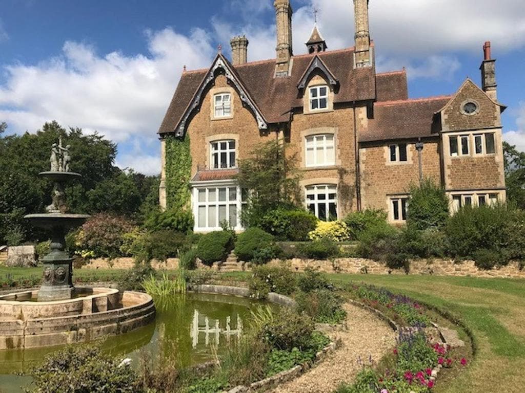 Hedgehog Ln, Haslemere for sale Building Photo- Image 1 of 1