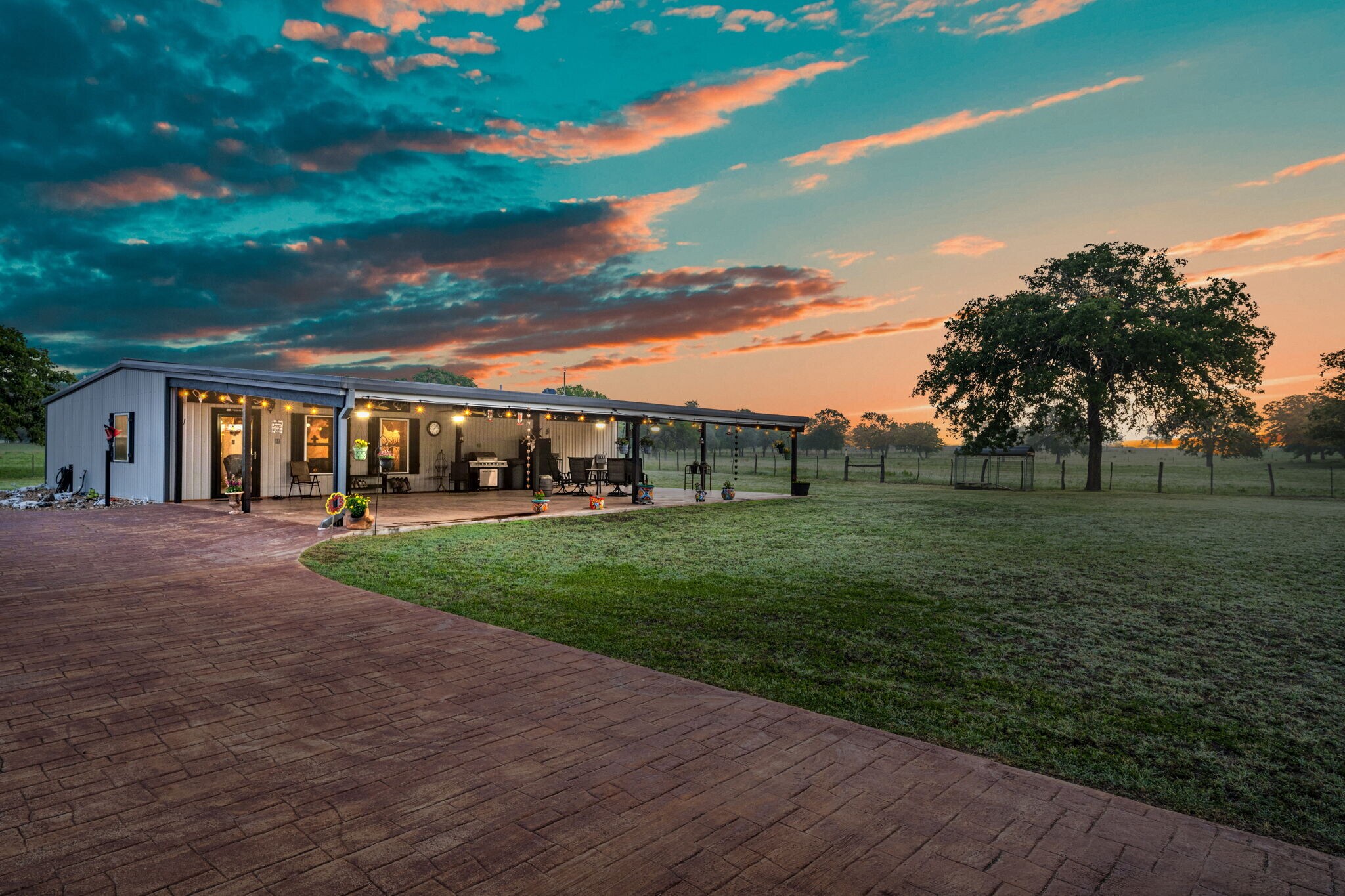 1894 C Rd, Sutherland Springs, TX for sale Primary Photo- Image 1 of 1