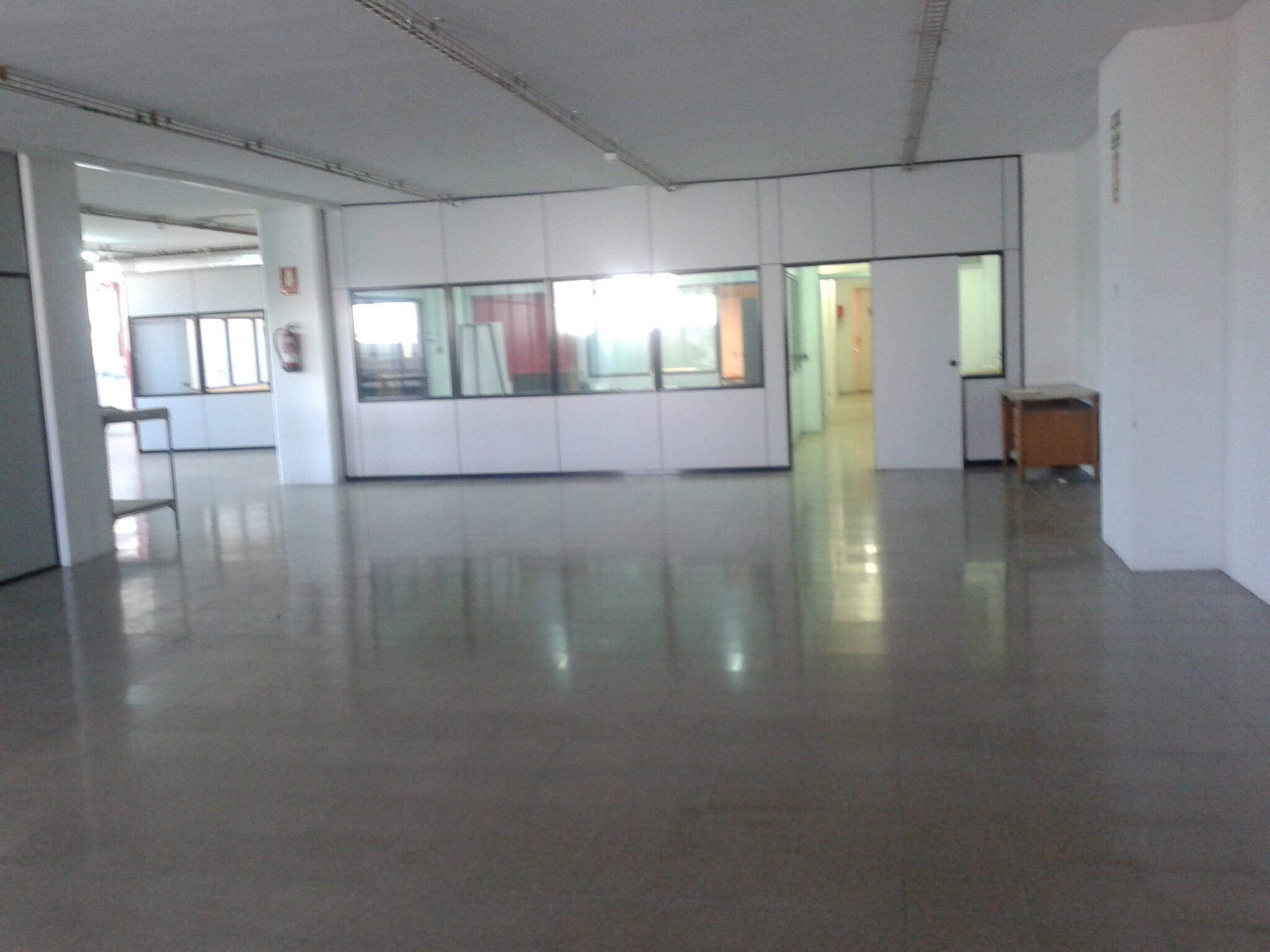 Industrial in L'Hospitalet de Llobregat, Barcelona for lease Interior Photo- Image 1 of 5