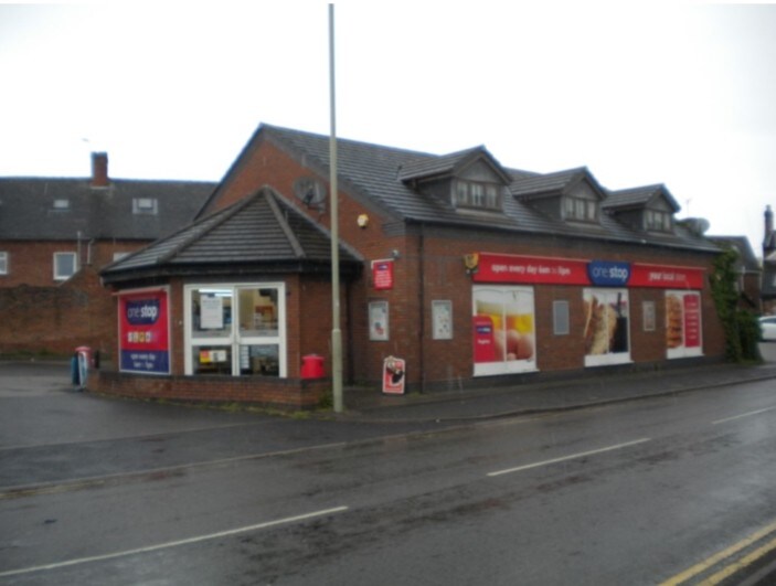 2 Elmore Ln, Rugeley, WS15 2DL