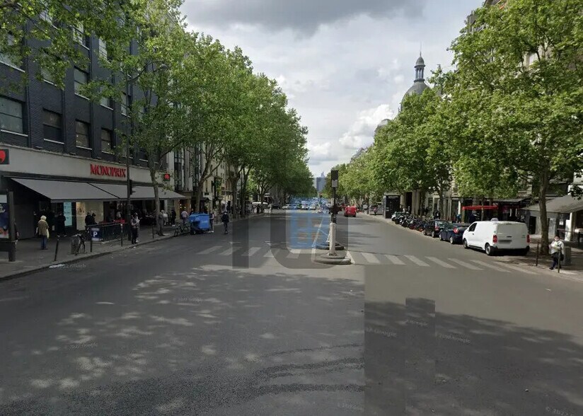 Retail in Paris for lease - Building Photo - Image 3 of 4