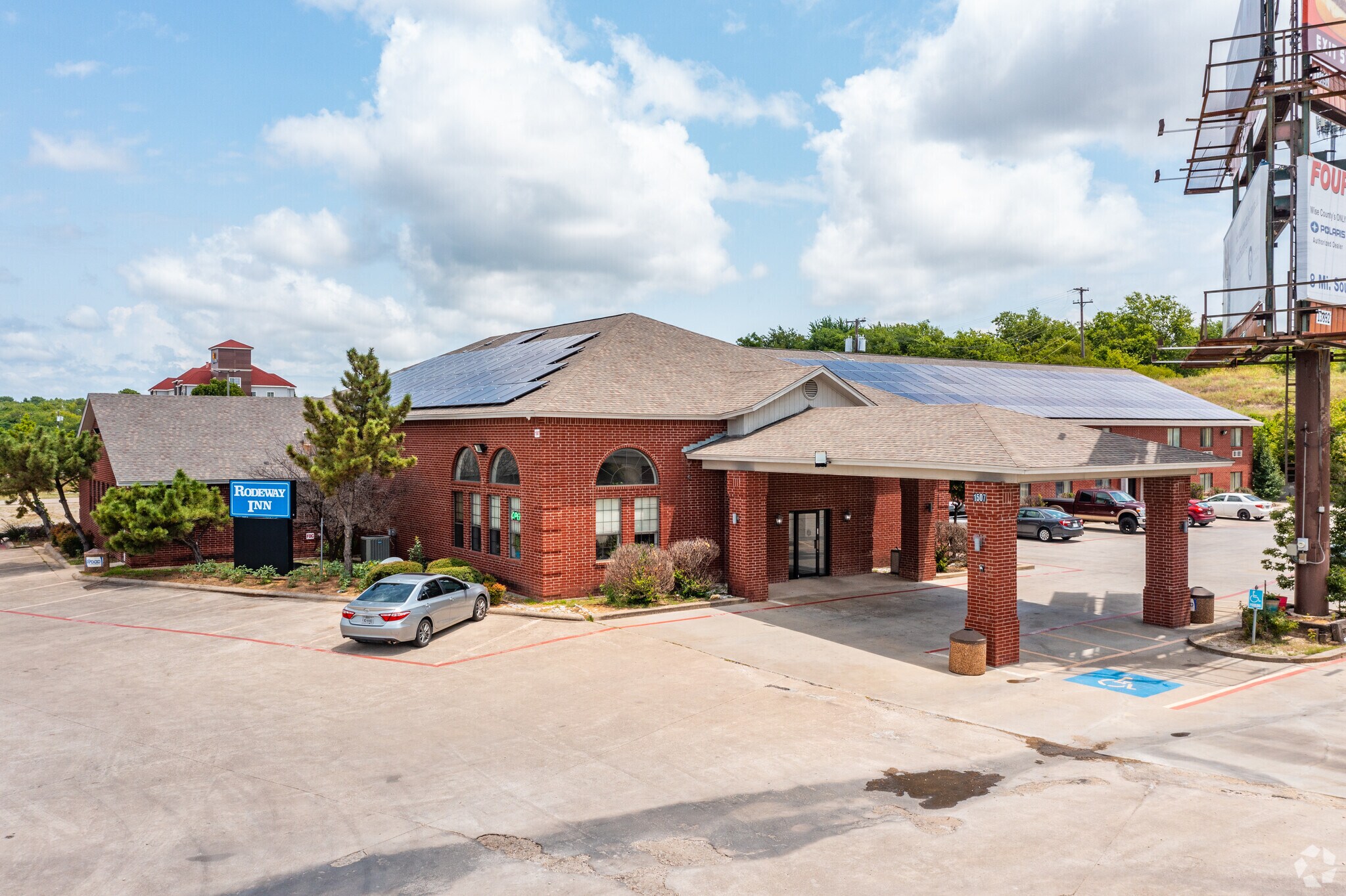 1507 S Hwy 287, Decatur, TX for sale Primary Photo- Image 1 of 1