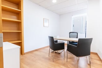 Plaza de Uncibay, 3, Málaga, Málaga for lease Interior Photo- Image 2 of 12