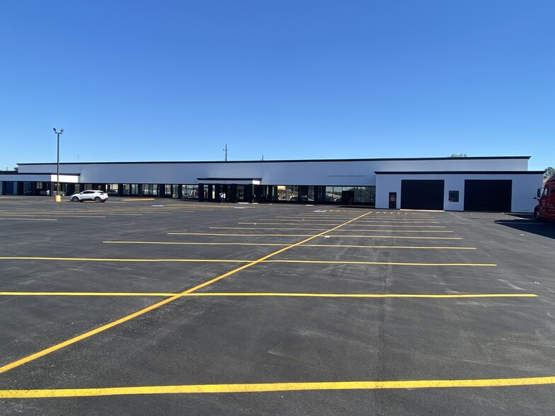 501 Murphy Rd, Stafford, TX for lease - Building Photo - Image 3 of 5