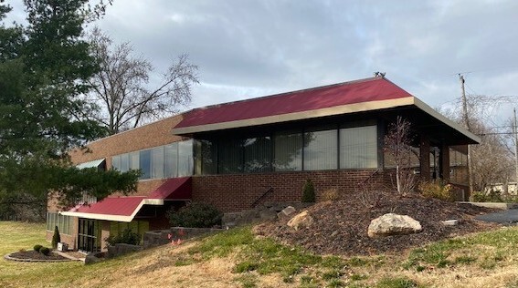 11777 Gravois Rd, Saint Louis, MO for lease - Building Photo - Image 1 of 3