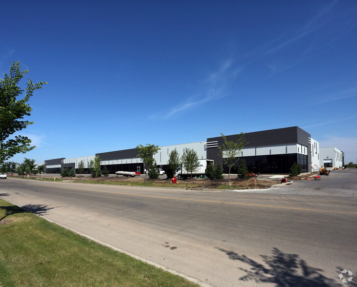 18506-18574 104 Av NW, Edmonton, AB for lease - Building Photo - Image 2 of 2