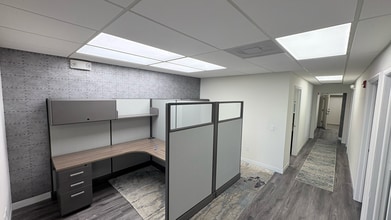 888 S Andrews Ave, Fort Lauderdale, FL for lease Interior Photo- Image 1 of 5