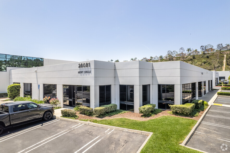 26941 Cabot Rd, Laguna Hills, CA for lease - Building Photo - Image 3 of 29