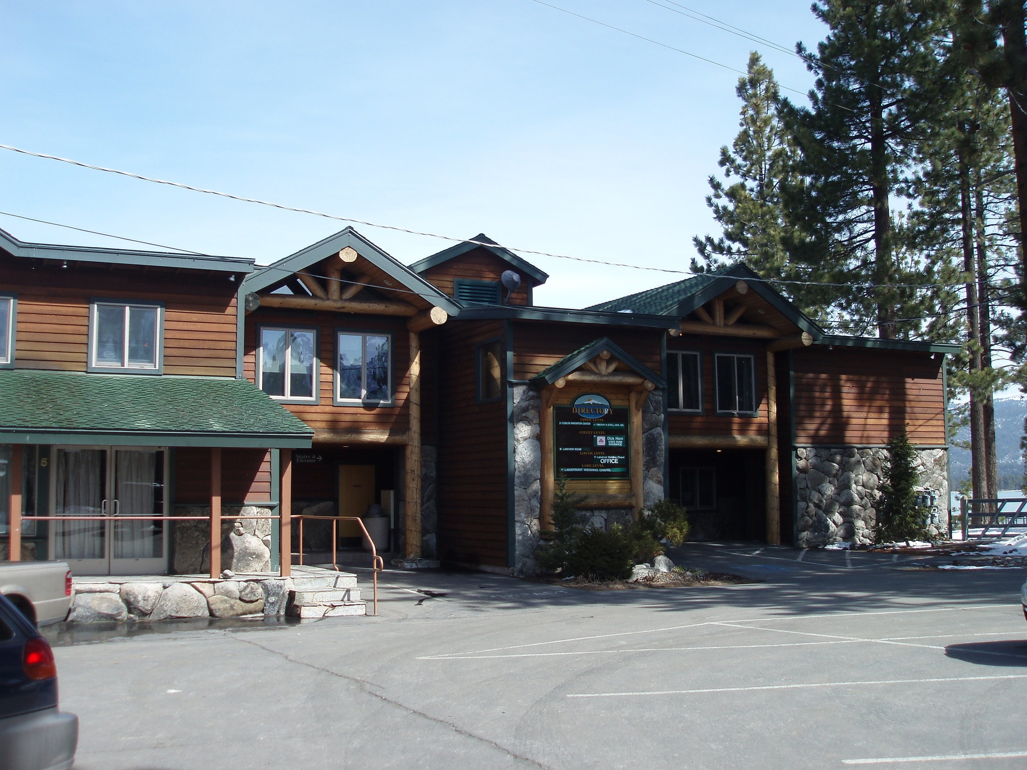 3351 Lake Tahoe Blvd, South Lake Tahoe, CA for lease Building Photo- Image 1 of 31