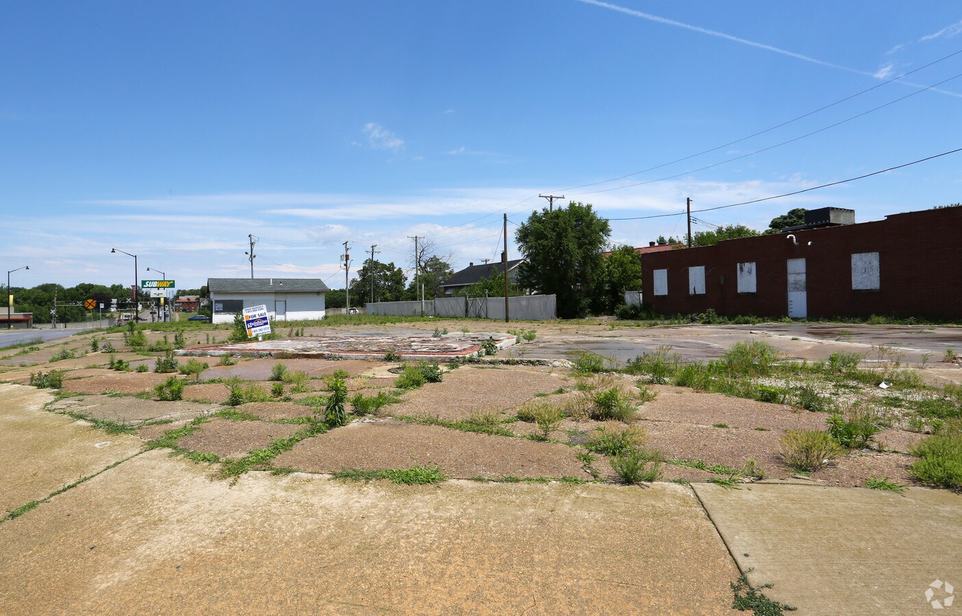 1414 Kishwaukee St, Rockford, IL 61104