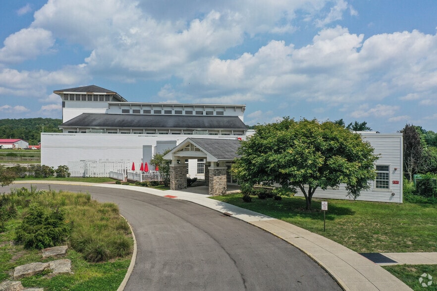 2299 Cherry Valley Rd SE, Newark, OH for lease - Building Photo - Image 3 of 7
