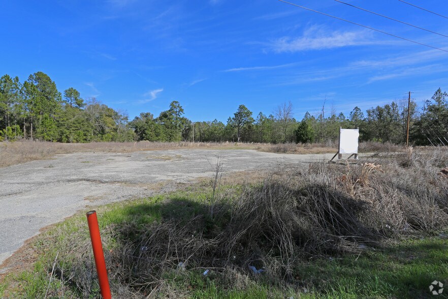 9207 Old Number Six Hwy, Santee, SC for sale - Primary Photo - Image 1 of 1