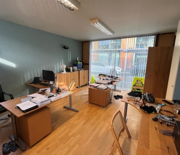 3-4 Pinnell Rd, London, LND SE9 6AR - Unit 4 - - Interior Photo - Image 1 of 3