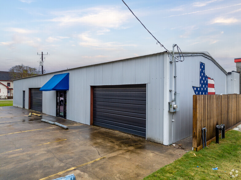 1805 1st St, Seabrook, TX for lease - Building Photo - Image 1 of 12