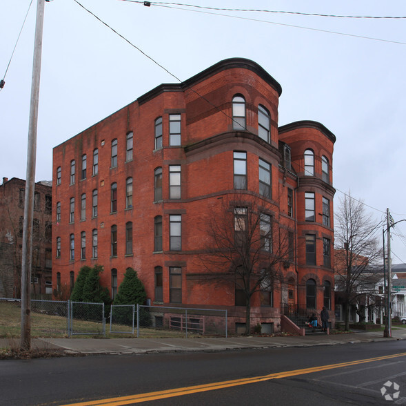 260 Washington St, Binghamton, NY for sale - Primary Photo - Image 1 of 1