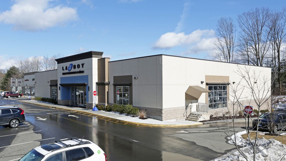 227 Federal Rd, Brookfield, CT for sale - Primary Photo - Image 1 of 1