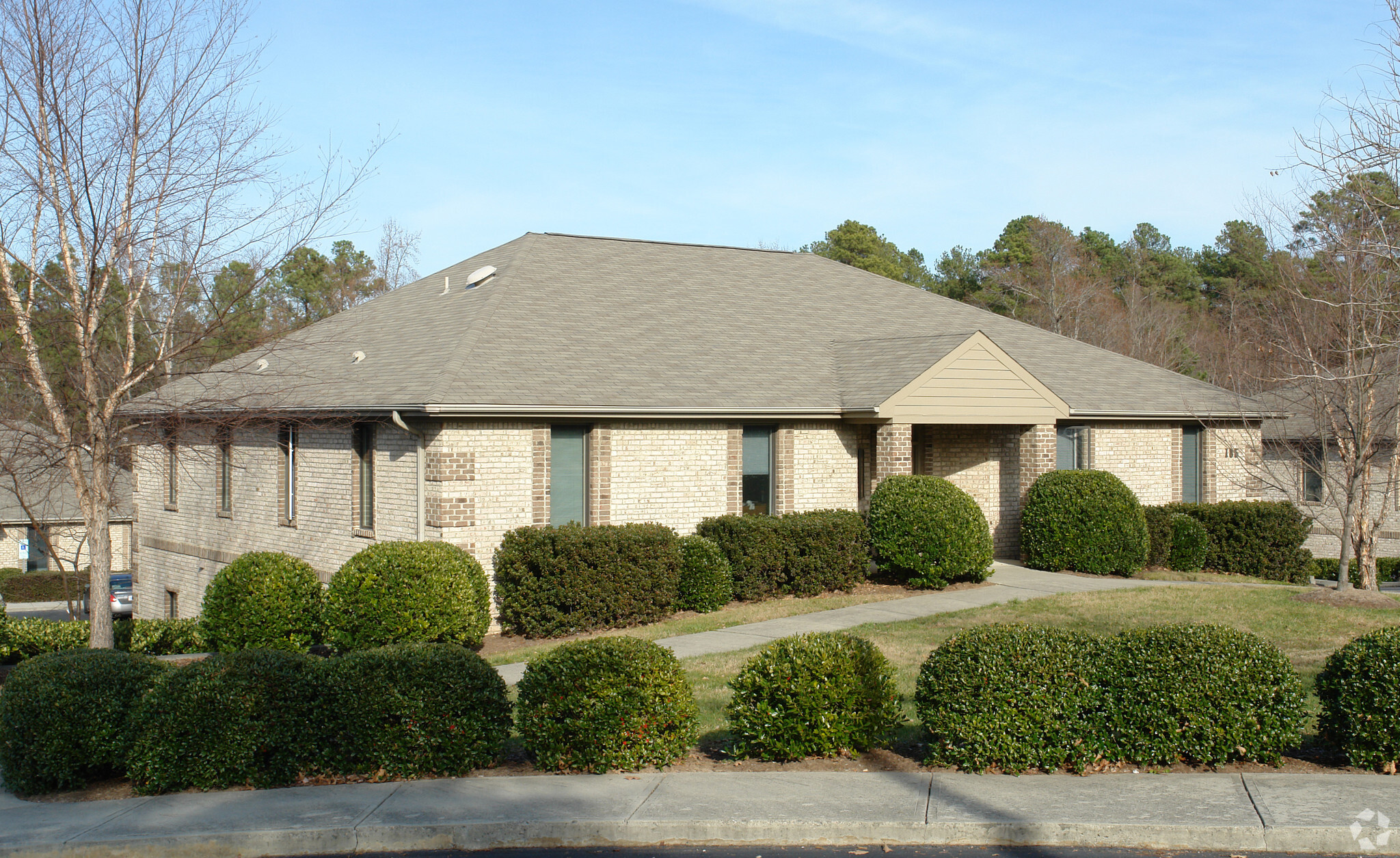 183 Wind Chime Ct, Raleigh, NC for lease Primary Photo- Image 1 of 6