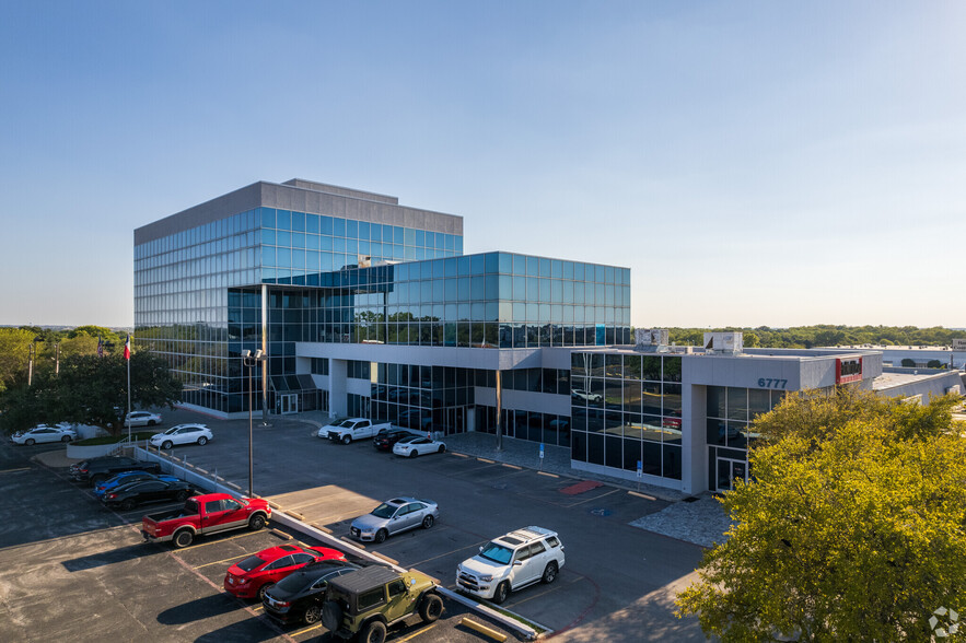 6777 Camp Bowie Blvd, Fort Worth, TX for lease - Building Photo - Image 1 of 7