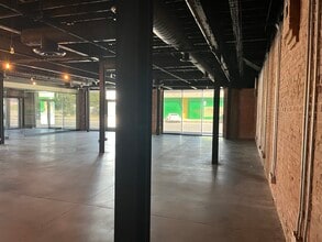 511-519 NW 23rd St, Oklahoma City, OK for lease Interior Photo- Image 2 of 10