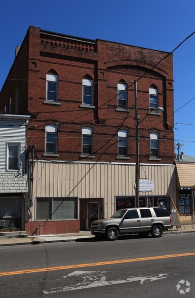 10 W Genesee St, Baldwinsville, NY for sale - Primary Photo - Image 1 of 1