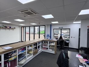 1-5 West Hendford, Yeovil for lease Interior Photo- Image 1 of 3