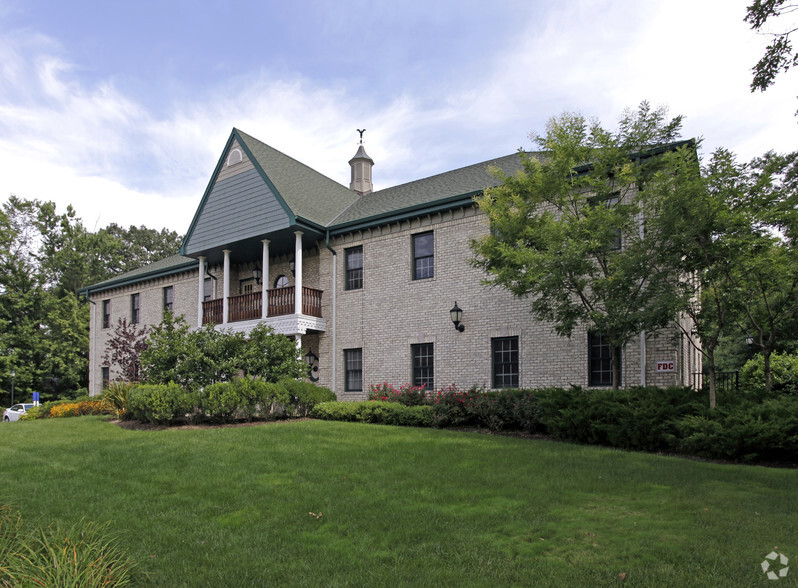 328 Changebridge Rd, Pine Brook, NJ for sale - Primary Photo - Image 1 of 1