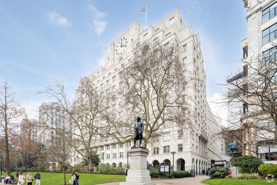 80 Strand, London for lease - Primary Photo - Image 1 of 14