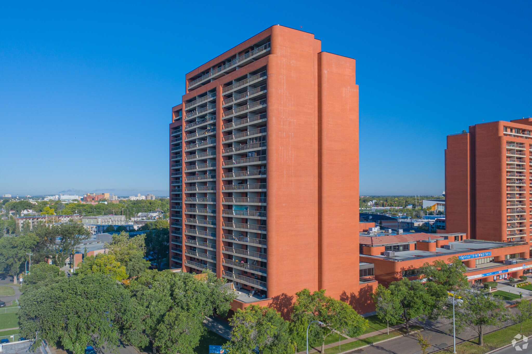 10531 90th St NW, Edmonton, AB for lease Primary Photo- Image 1 of 5