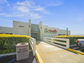 13287 Ralston Ave, Sylmar, CA for lease Building Photo- Image 1 of 32