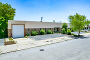 6445 Hamlin Ave, Lincolnwood IL - Warehouse