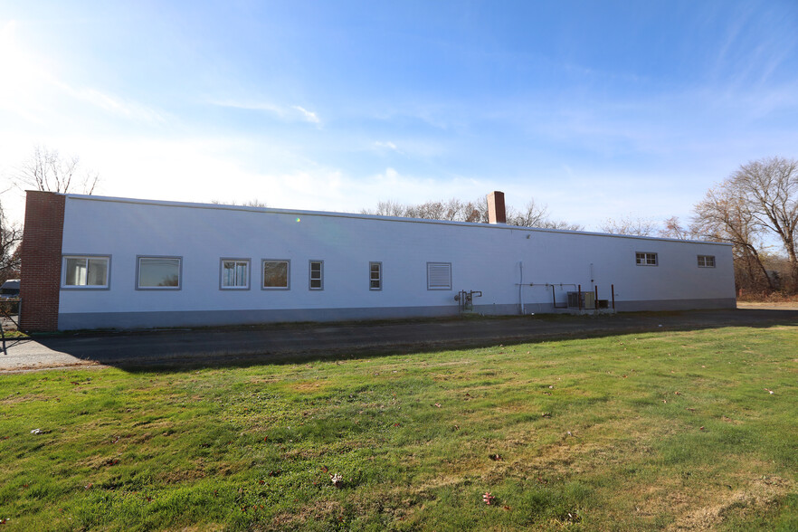 1475 Palisado Ave, Windsor, CT for sale - Building Photo - Image 2 of 32