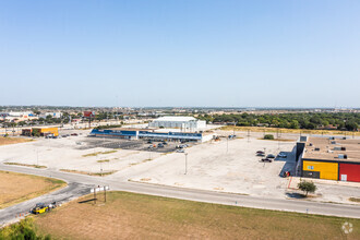 1350 SW Loop 410, San Antonio, TX - aerial  map view