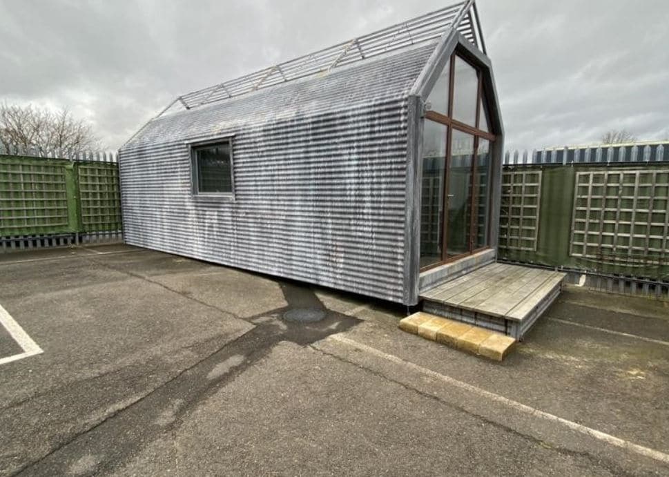 43 Progress Rd, Leigh On Sea for sale Primary Photo- Image 1 of 1