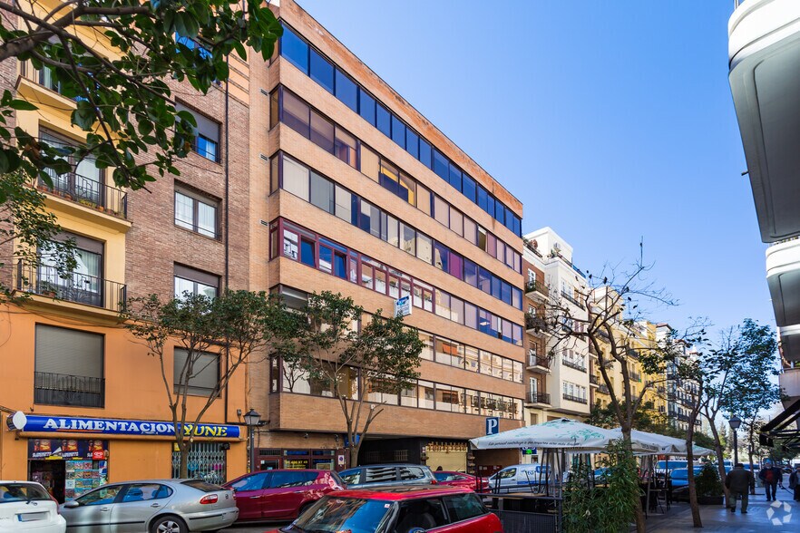 Calle Doctor Castelo, 10, Madrid, Madrid for sale - Primary Photo - Image 1 of 1