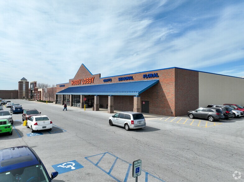 2490-2580 E 79th Ave, Merrillville, IN for sale - Primary Photo - Image 1 of 1