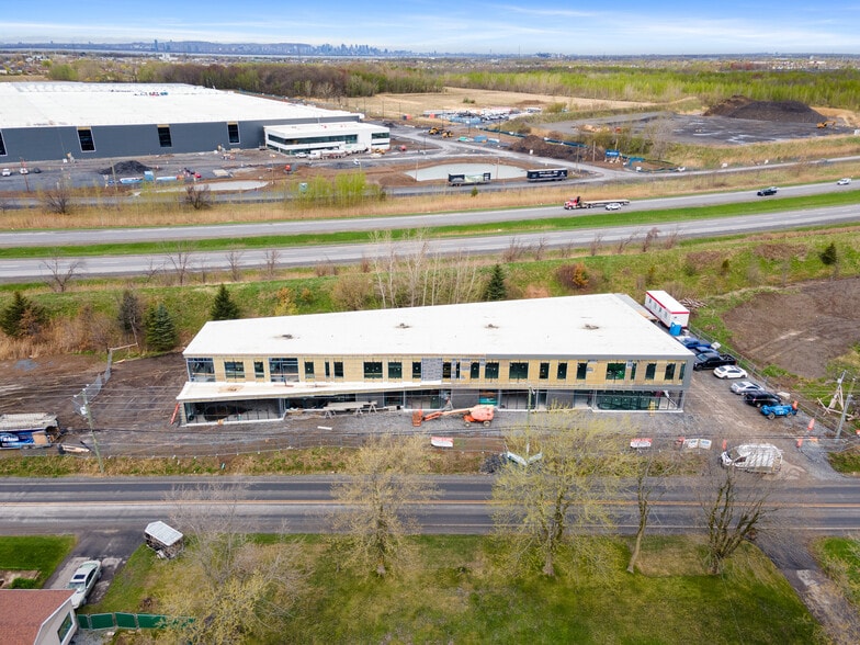 1250 Rte Édouard-VII, Saint-philippe, QC for lease - Building Photo - Image 2 of 14
