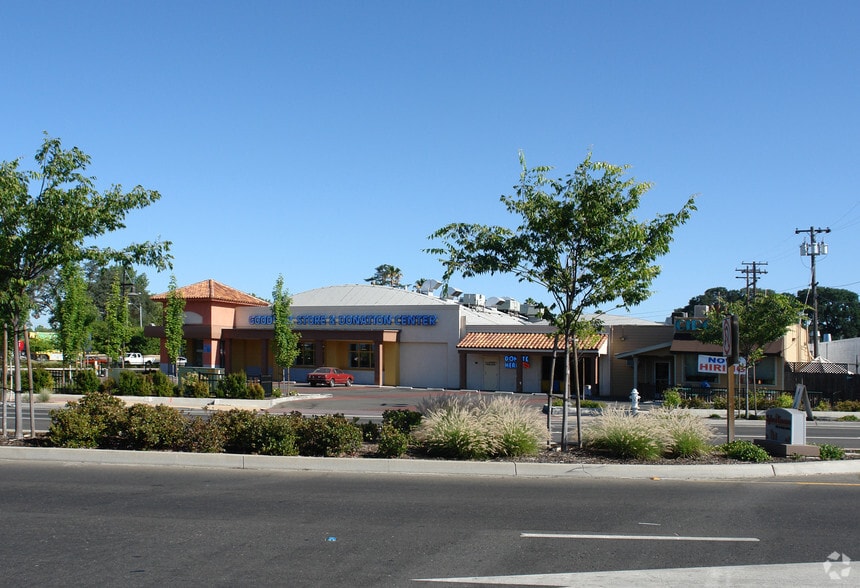 7120-7134 Auburn Blvd, Citrus Heights, CA for lease - Primary Photo - Image 1 of 1