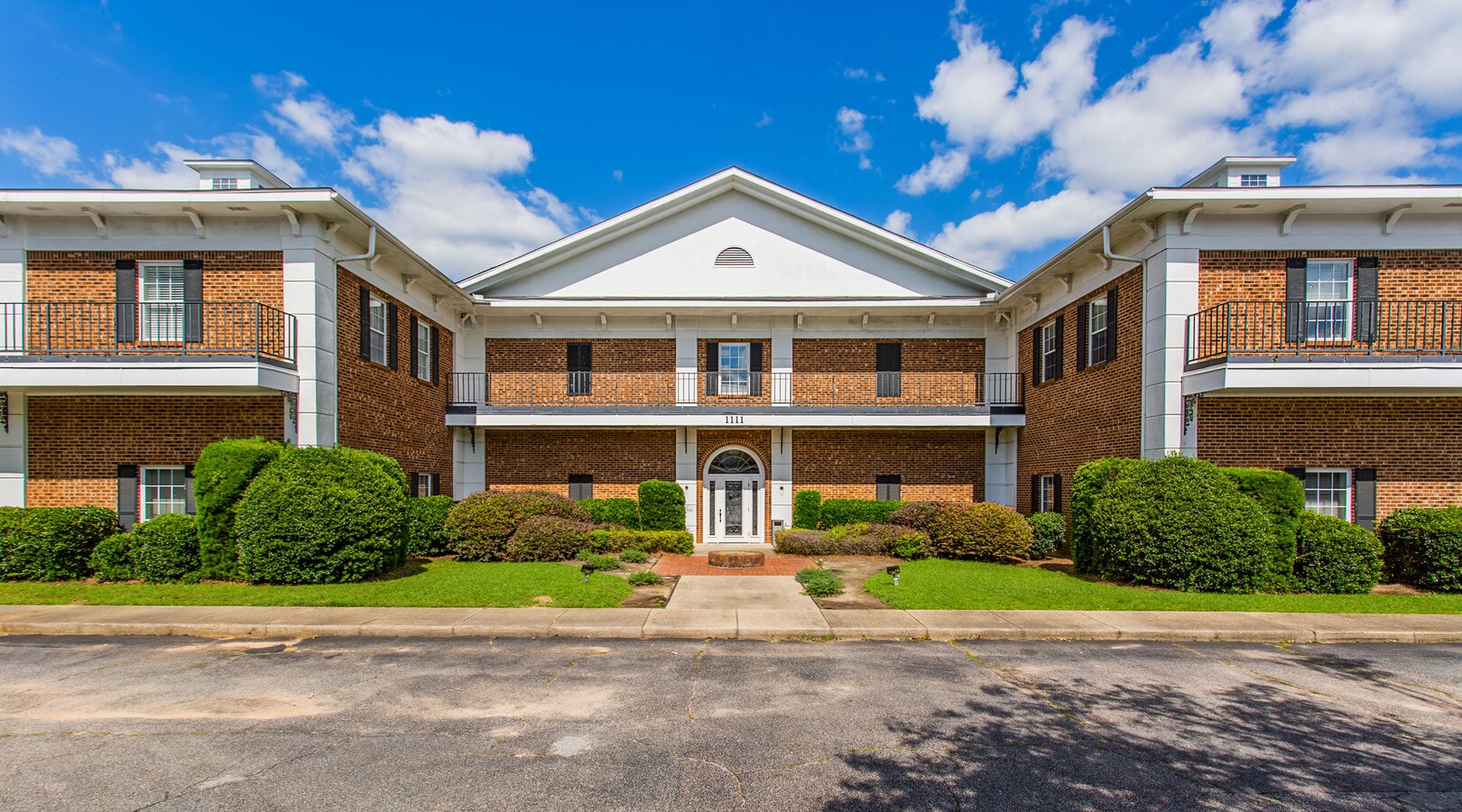 1111 Hillcrest Rd, Mobile, AL 36695 Office for Lease