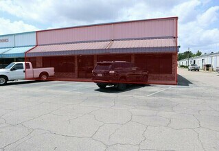 566-572-3 Appleyard dr, Tallahassee, FL for lease Building Photo- Image 1 of 11