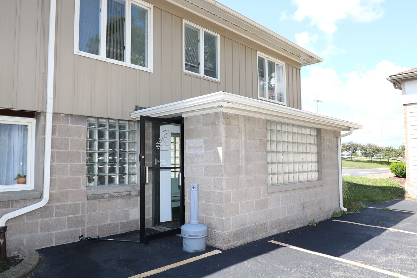 2080 W Ridge Rd, Greece, NY 14626 | LoopNet