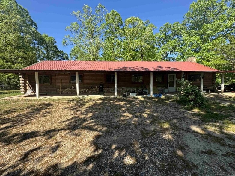 118 J B Logan Circle Highway, De Queen, AR for sale - Primary Photo - Image 1 of 1