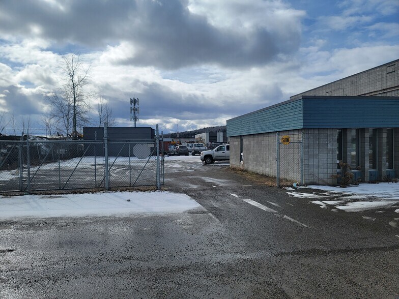 3975 18th Av, Prince George, BC for sale - Building Photo - Image 2 of 12