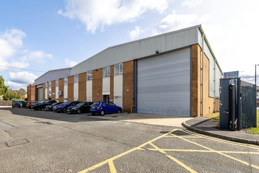 Bilton Rd, Greenford for lease - Building Photo - Image 1 of 16